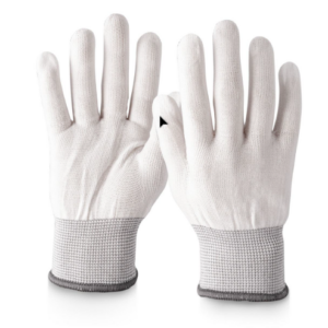 guantes blancos